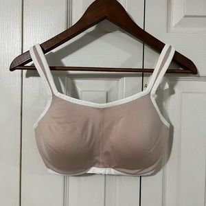 Natori Underwire YOGI CONTOUR CONVERTIBLE SPORTS bra 32DD, new without tags